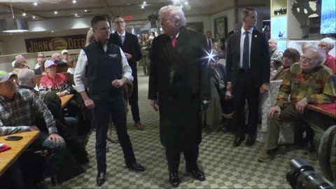President Trump Visits the Machine Shed Restaurant
