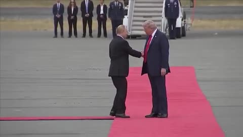 Trump_and_Putin_meet_in_high-stakes_summit