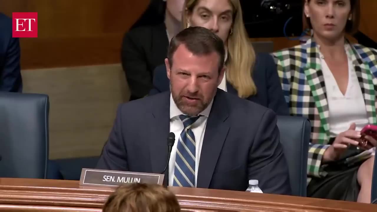 טראמפ מפטר את סוזן מונארז הסי די סי עובר רפורמה סוף לעיוותים במדיניות החיסונים 17.09.25