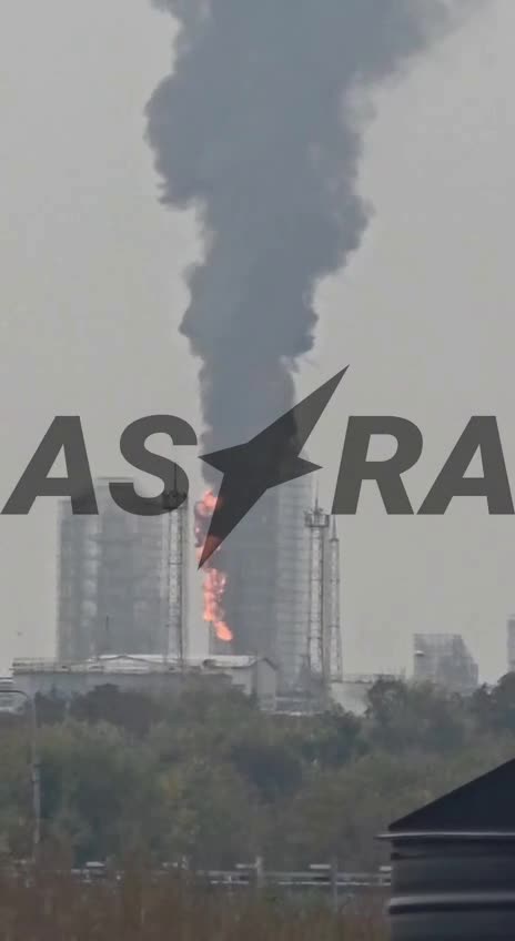 Ukrainian Drone Strikes On A Petrochemical Plant in Salavat, Russia Set Fire to Massive Structures