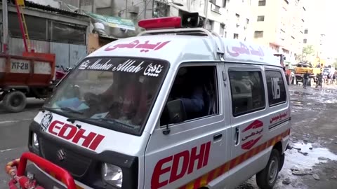 Firefighters recover remains from site of Karachi mall fire