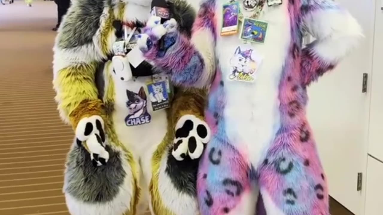 Asking Fursuiters what their parent's reaction was when they told them they were a furry