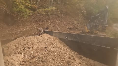 timelapse of loading dirt with 35g mini escavator