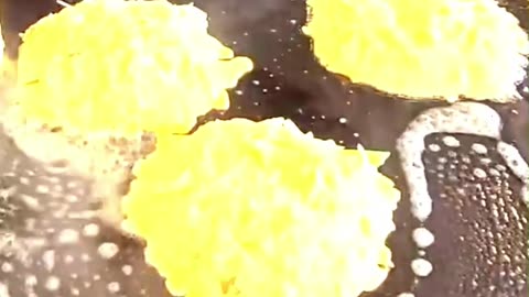 How to make- Korean Street Food Giant Crispy Egg Toast?