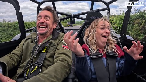 @RichardHammond , @DRIVETRIBE , laughing when