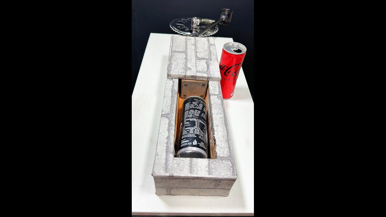PEPSI vs COKE CAN CRUSH BATTLE!