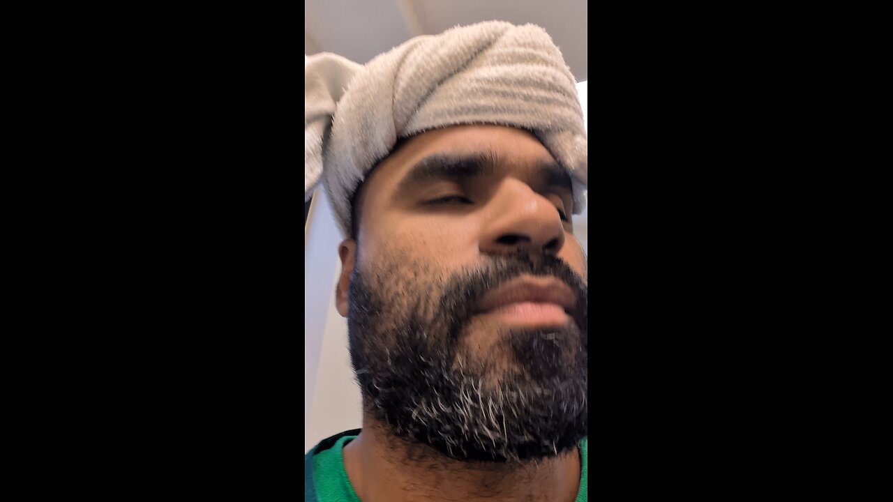 no one cares about my abs.