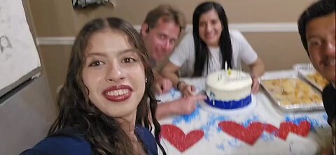 Parabéns e Feliz Aniversário da Vanalda Nichols. Grato a Deus por mais um ano de vida do Senhor