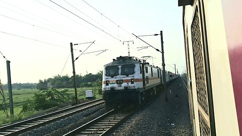 Poorva Express Parallel racing with Emu local Train