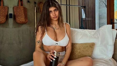 Mia Khalifa's some UNKNOWN hobbies 👍HOT GIRL