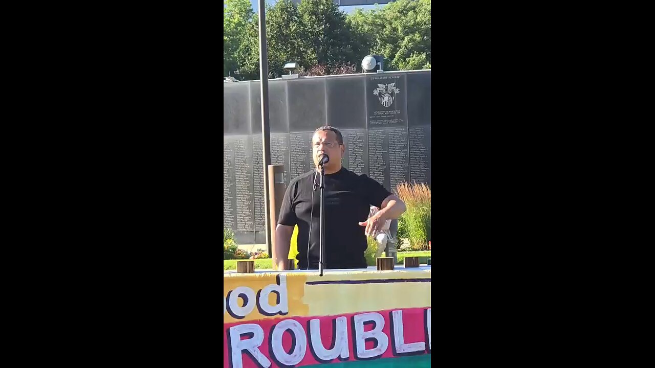 Wes Lund Reports Live from Democrat Party Candidate and Office Holder Rally / Protest