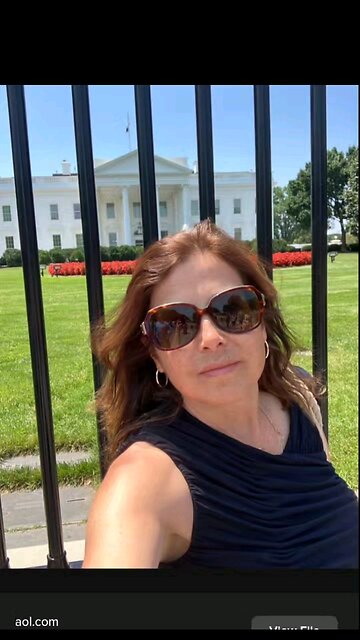 Woman arrested for threatening President Trump