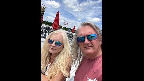 On Vacation- No Sign of Riots all is well