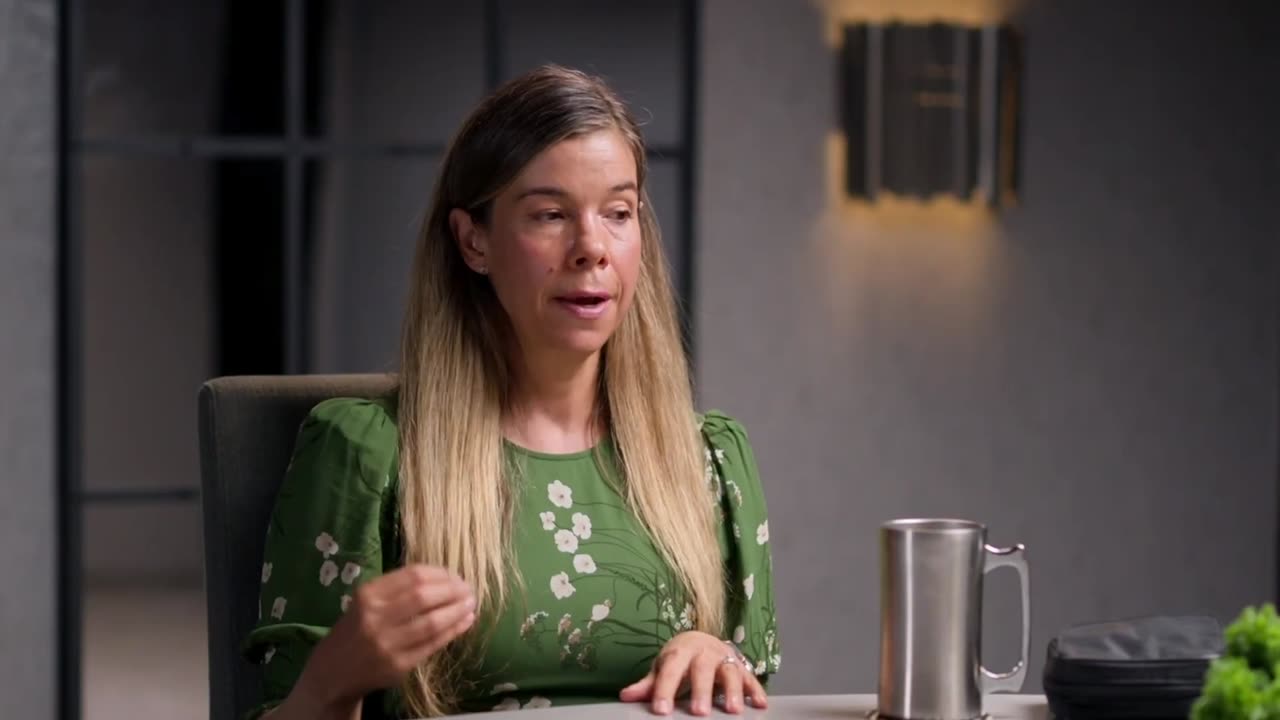 Steven Bartlett and Dr Rhonda Patrick Discuss The Truth About Creatine!