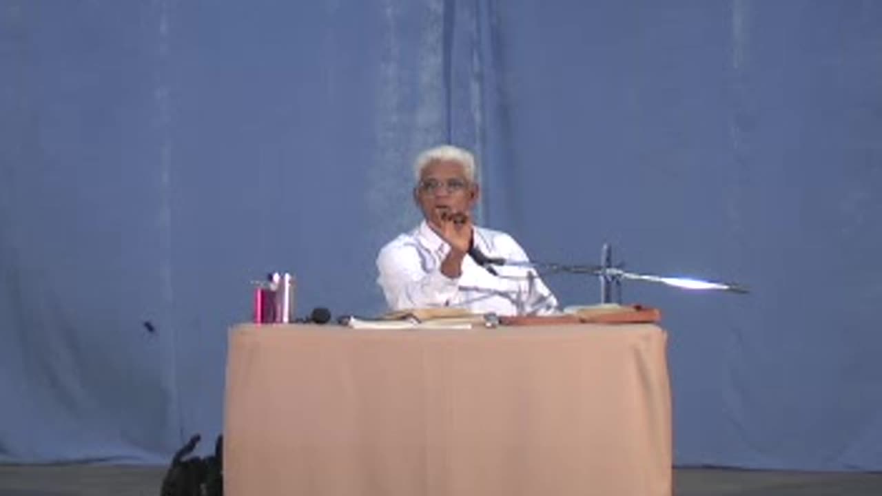 20110121_Kthmnglm_ChrchBrideFmlyFGod_e04_M