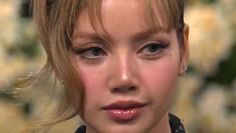 Blackpink Lisa Met Gala Kpop 2025