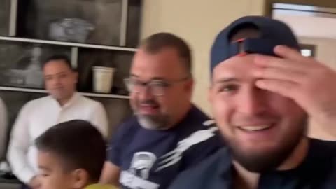 Islam Makhachev Has Khabib Stressed About His Hairline