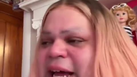 Guy from Chicago who goes by she/her pronouns is bawling his eyes out with happy