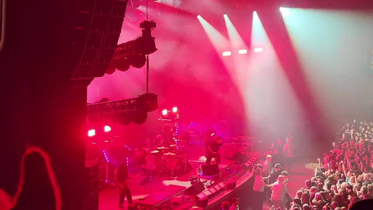 Knocked loose ( live)