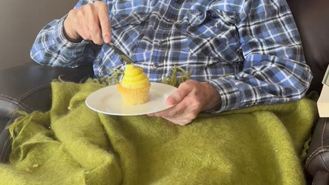 Grandparents First Ever Baby Reveal Takes A Second To Click
