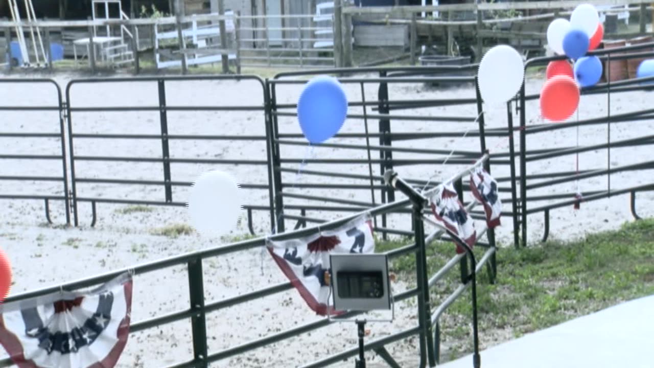 Skipper Calder & Cowboy-up Ministry bring horse training with a message at 11am.