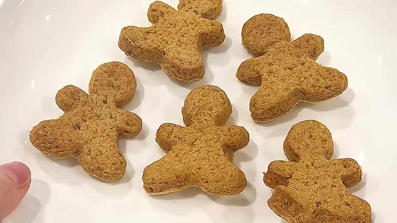 Gingerbread is So Hard 🥲 Halloween Baking Fail! FOLLOW & LIKE if You've Been There Too!"