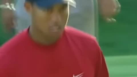 📍Iconic Tiger Woods 20 years ago