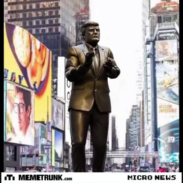 NYC Statue #TrumpyDance