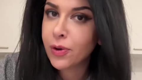 Goldie Ghamari _ گلسا قمری - Muslim woman blows out Menorah Candles.