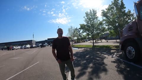 Man with a mobile hotel room/trucker bed sets a meet with young girl for adult fun