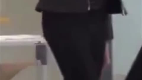 THIS VIDEO OF EMMANUEL MACRON’S “WIFE” IS GOING VIRAL AS MORE PEOPLE SRART TO NOTICE ⚠️