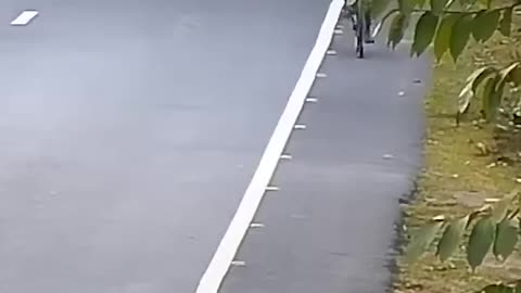 😂🚴‍♂️ Normal Day, Bicycle Commute! | FunFM