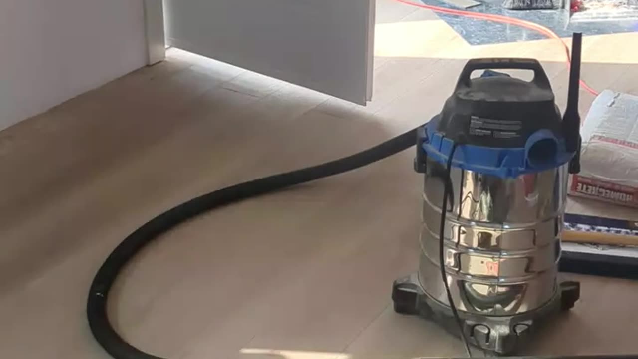 Finishing the flooring