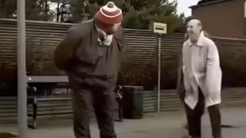 3 people make laugh 😂😂😂