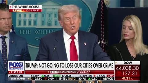 TRUMP Calls out Dens weakness on crime amid históric crackdown