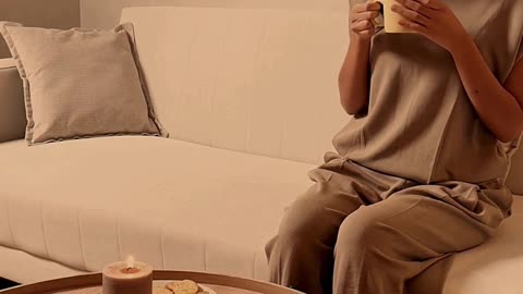 Your Invitation: Feel Lighter by Living with Less #minimalism #breatheeasy