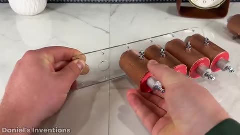 How To: Crystal Cell Battery (Charges Itself)
