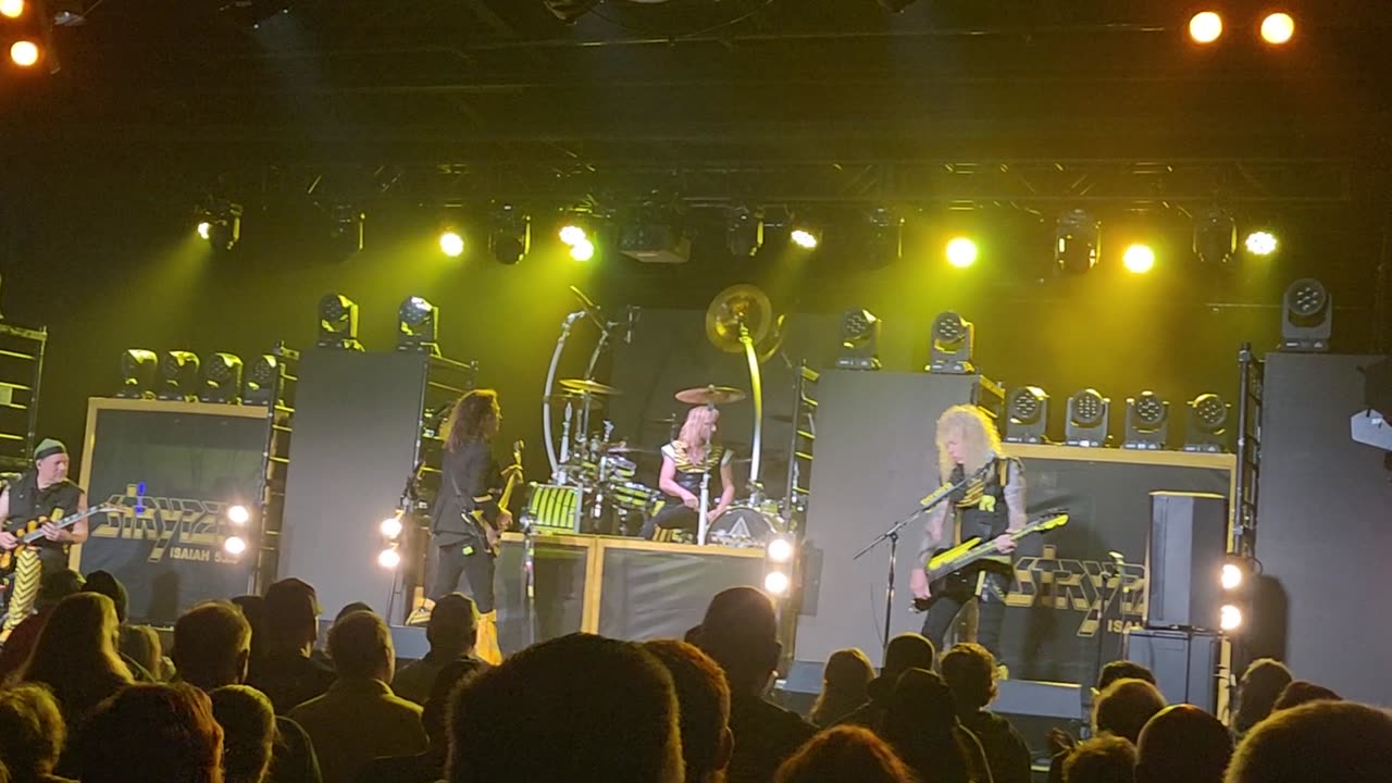 Stryper ( live)