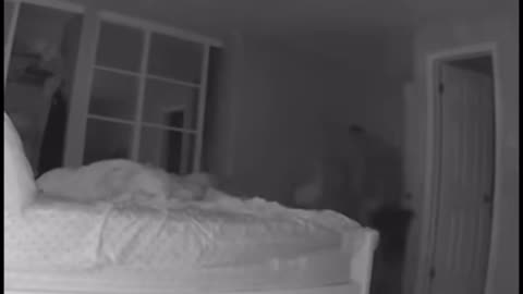 👻🕵️‍♀️ The Creepiest Ouija Board Experience You'll Ever Have! | TheHauntingHour