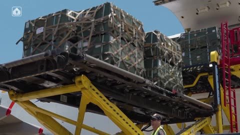The Defense Ministry's airlift continues: Cargo planes with military equipment landed