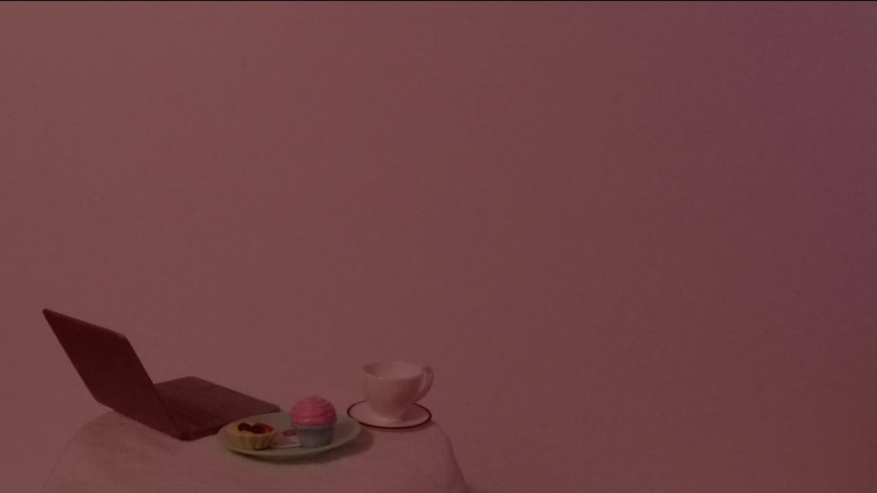 Ball cat, Hacker