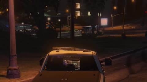 Never Stop In The Middle Of The Road In GTA V