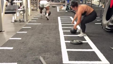 Bodybuilder vs HYROX Athlete | The Ultimate Fitness Cup Challenge at @OnyxFitnessLI 🔥🏆