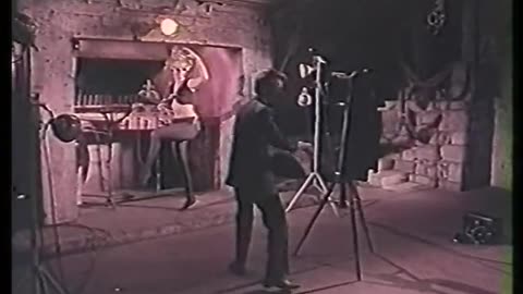 Bloody Pit of Horror (1965)
