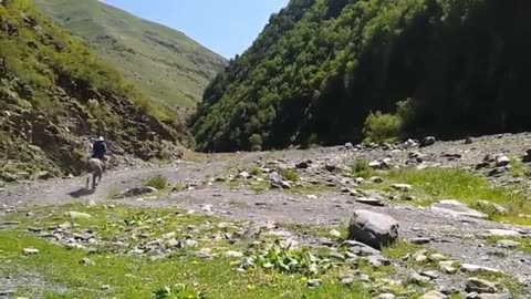 THE BEAUTY OF SIMPLE LIFE IN AZERBAIJAN VILLAGE | Far from the Hustle and Bustle