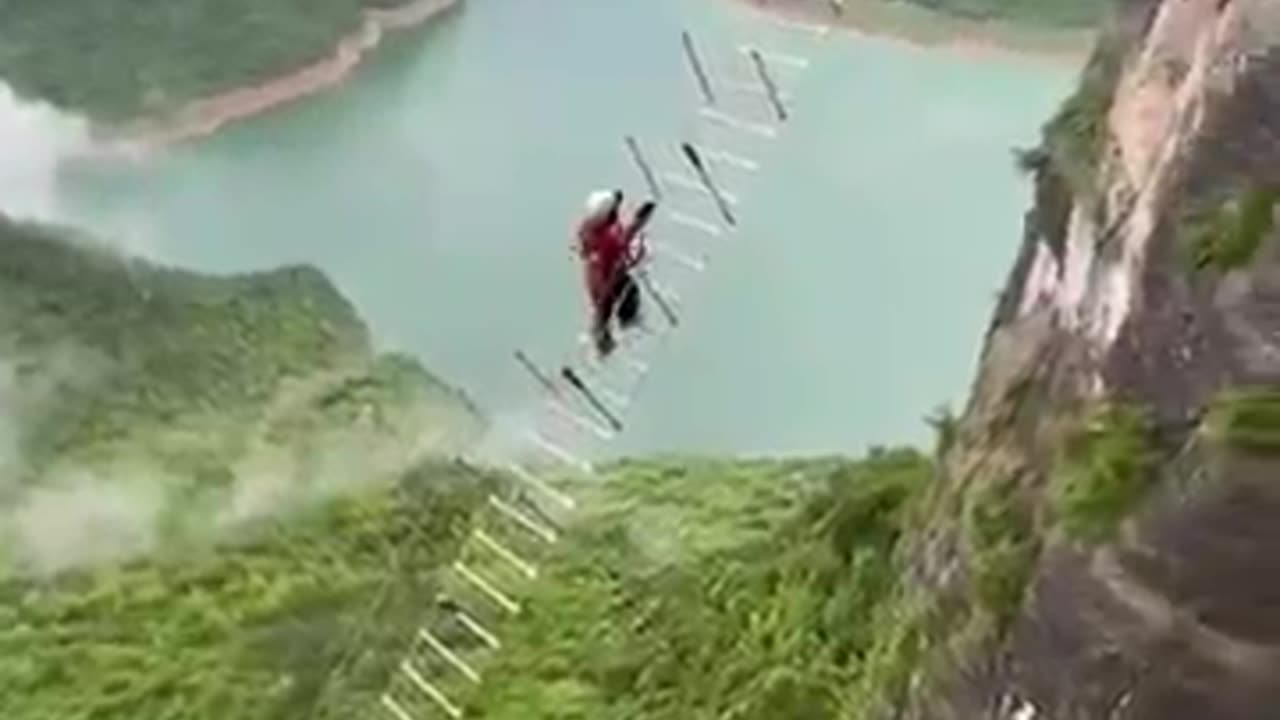 Sky ladder