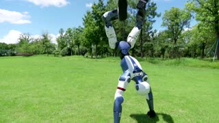 Unitree's new "humanoid robot" starts from $5,900.
