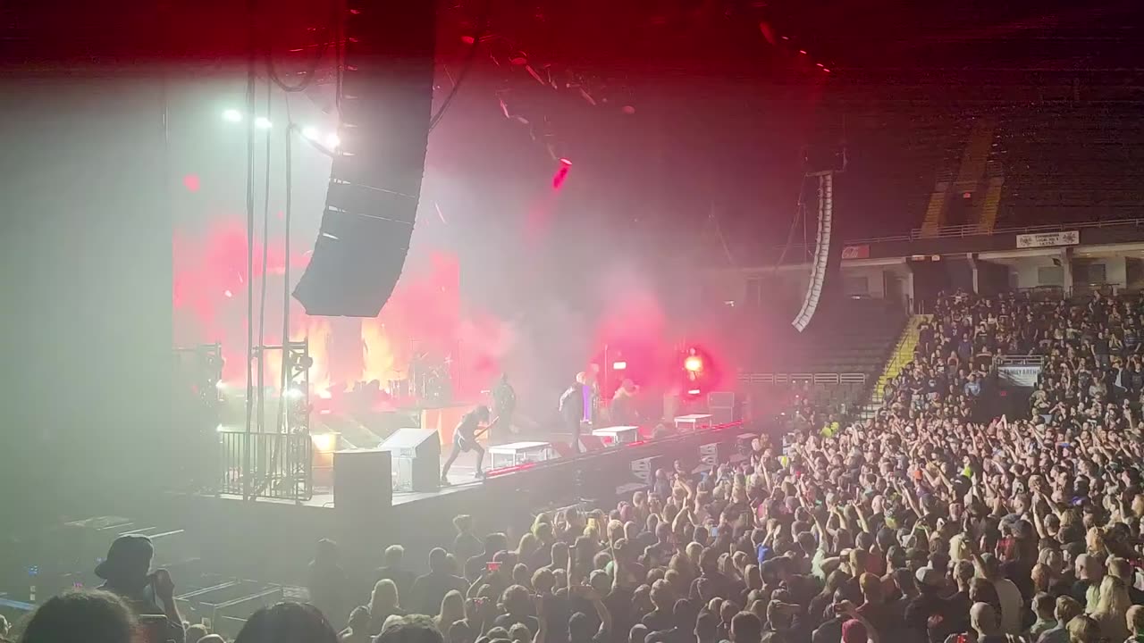 Motionless in white ( live)