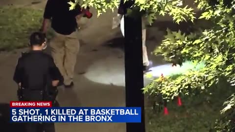 1 killed, 4 injured in shooting during basketball game in Bronx park