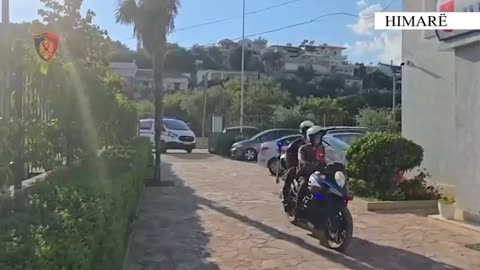 Kanos punonjëset me armë në hotelin e tij, arrestohet pronari i hotelit në Borsh!